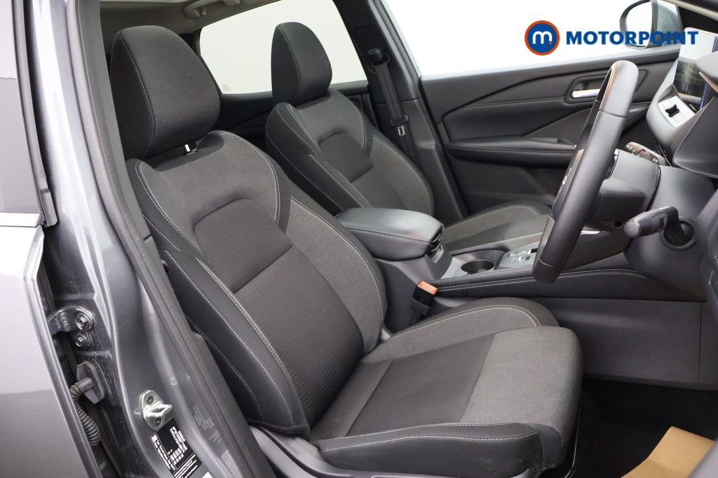 Nissan Qashqai N-Connecta Manual Petrol SUV - Stock Number (1608473) - 22nd supplementary image