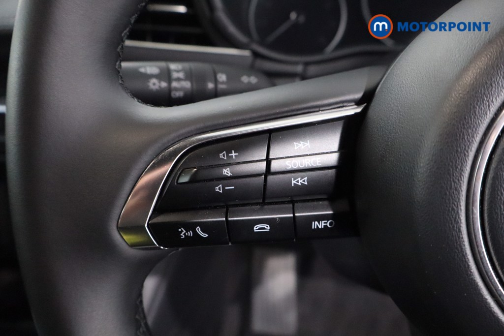 Mazda 3 Exclusive-Line Automatic Petrol Hatchback - Stock Number (1609066) - 7th supplementary image