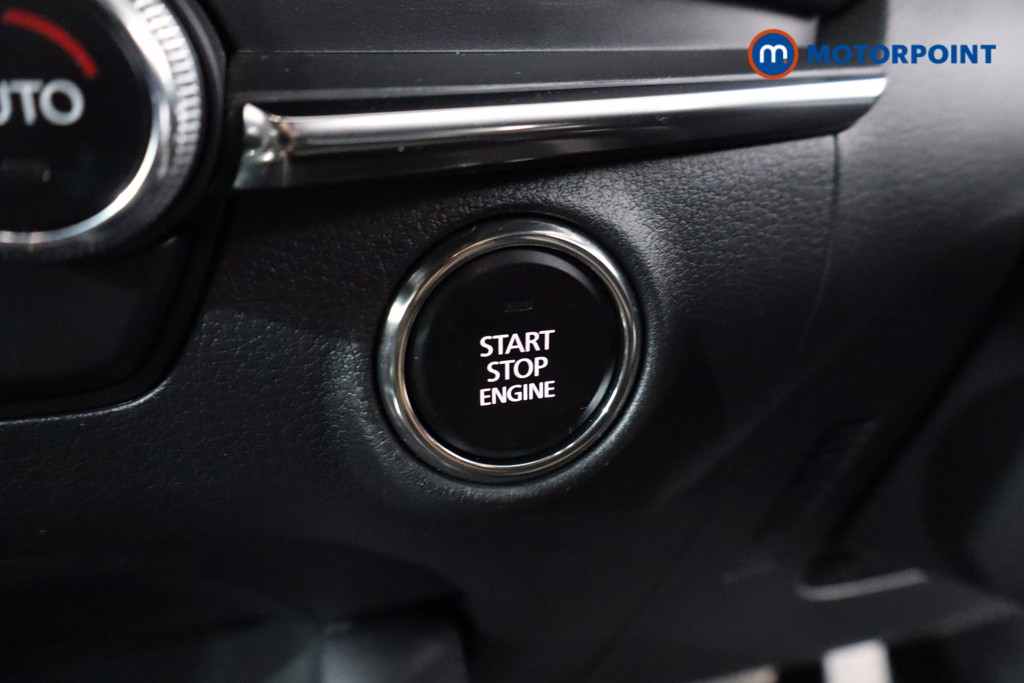 Mazda 3 Exclusive-Line Automatic Petrol Hatchback - Stock Number (1609066) - 19th supplementary image