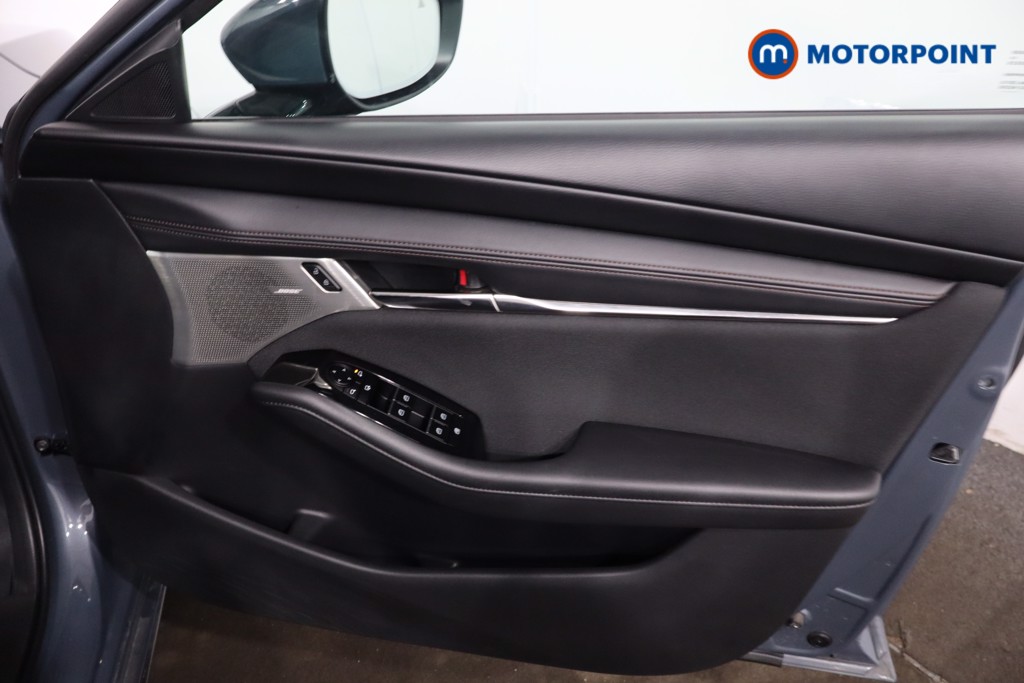 Mazda 3 Exclusive-Line Automatic Petrol Hatchback - Stock Number (1609066) - 21st supplementary image