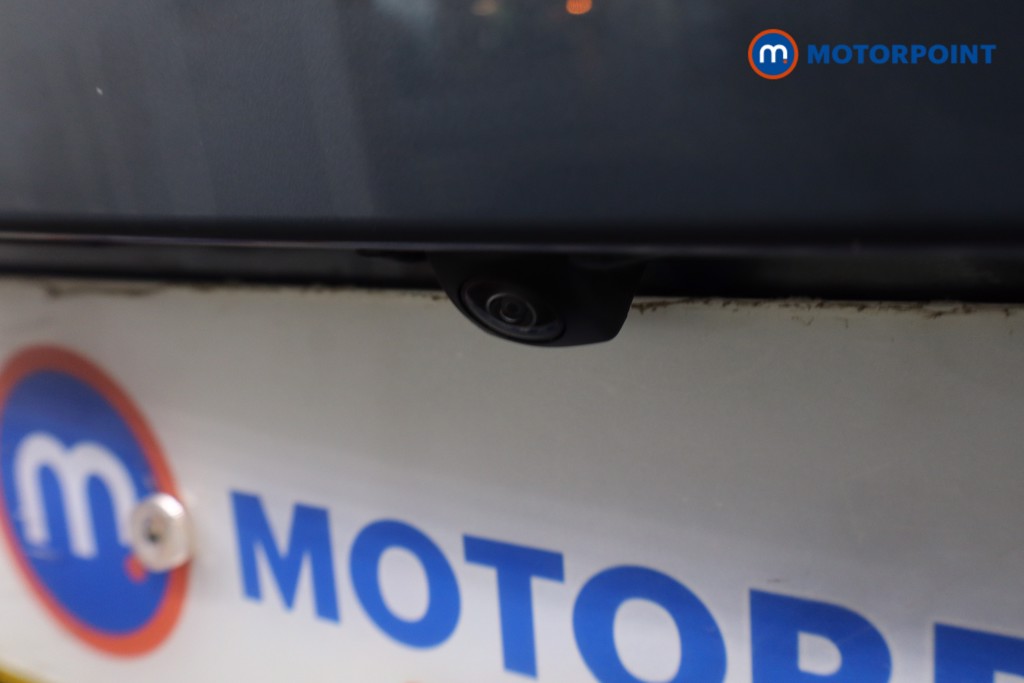 Mazda 3 Exclusive-Line Automatic Petrol Hatchback - Stock Number (1609066) - 33rd supplementary image