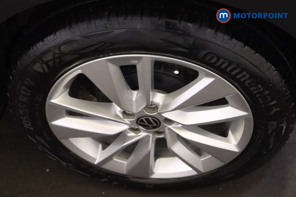 Volkswagen T-Cross Active Manual Petrol SUV - Stock Number (1609557) - 9th supplementary image