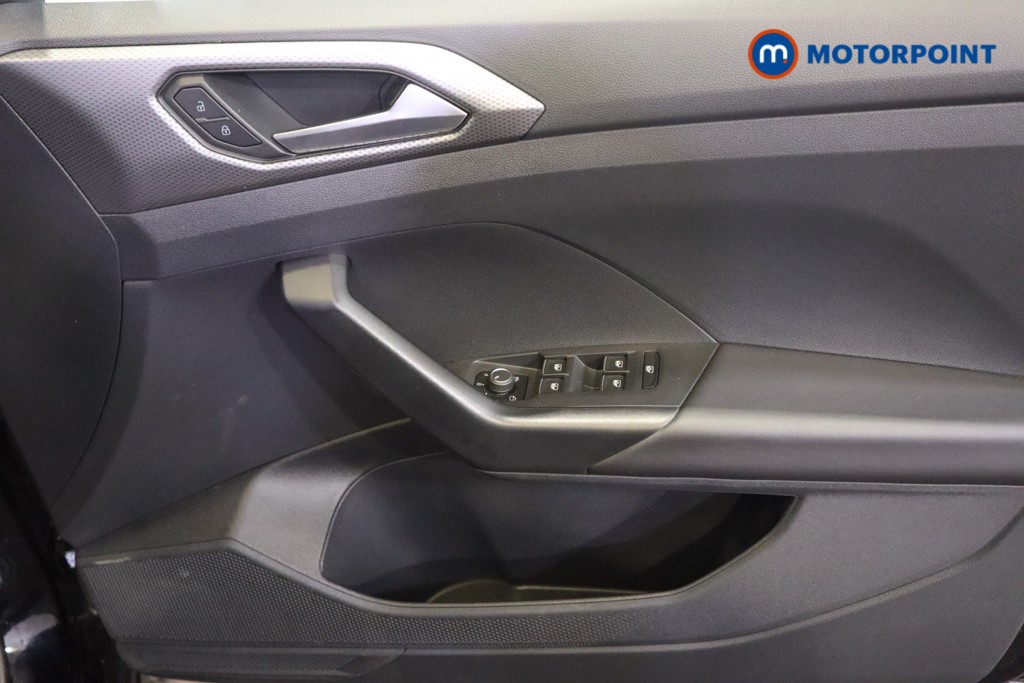 Volkswagen T-Cross Active Manual Petrol SUV - Stock Number (1609557) - 13th supplementary image