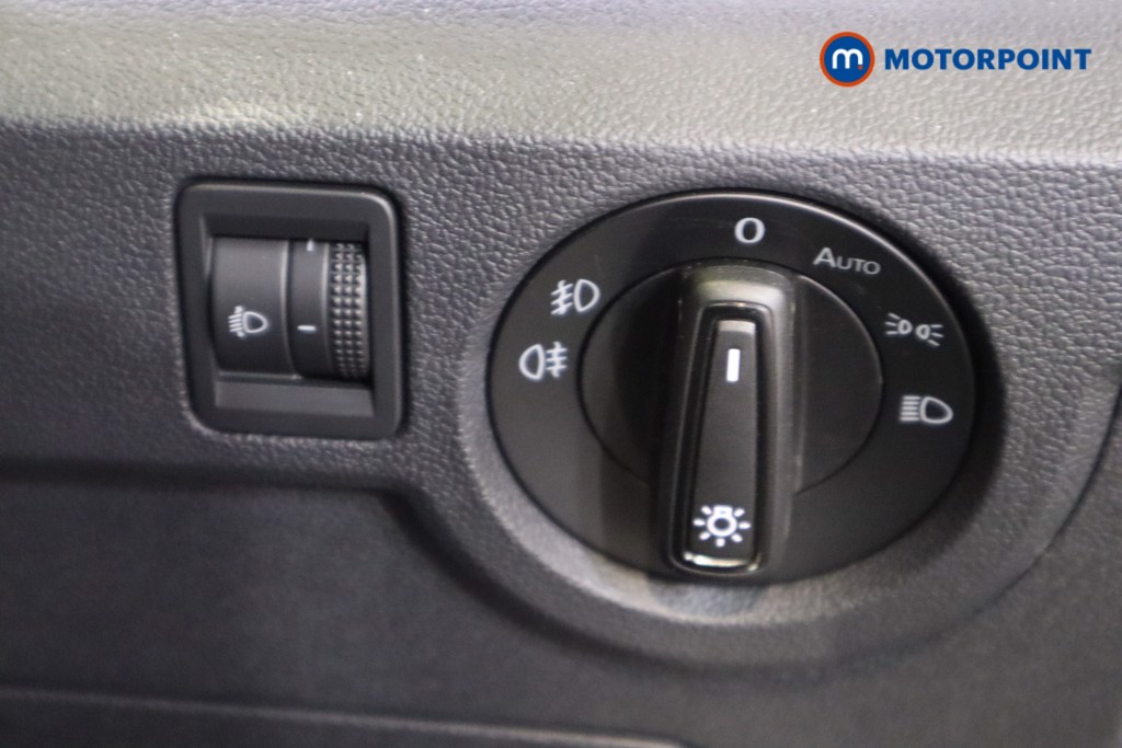 Volkswagen T-Cross Active Manual Petrol SUV - Stock Number (1609557) - 16th supplementary image