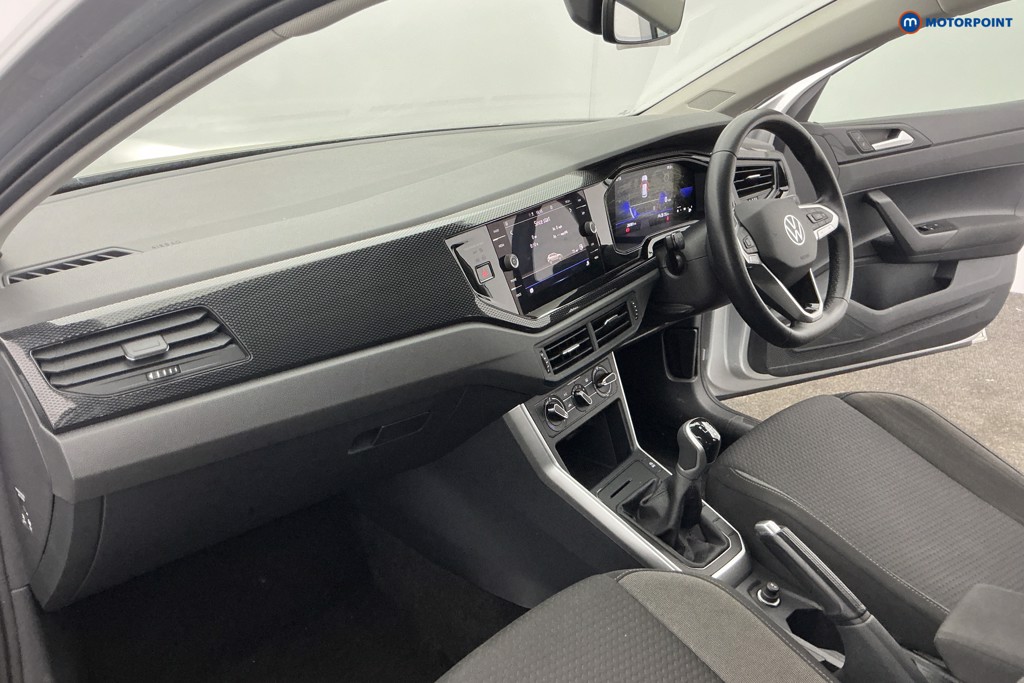 Volkswagen Polo Life Manual Petrol Hatchback - Stock Number (1611359) - 10th supplementary image