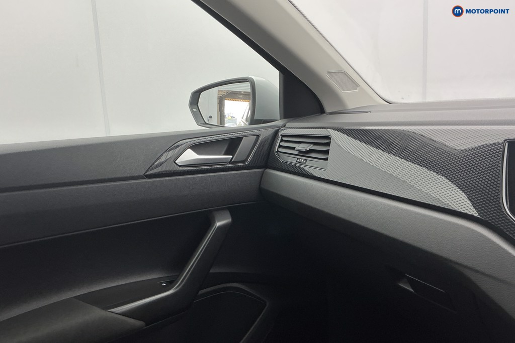 Volkswagen Polo Life Manual Petrol Hatchback - Stock Number (1611359) - 22nd supplementary image