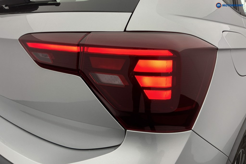 Volkswagen Polo Life Manual Petrol Hatchback - Stock Number (1611359) - 35th supplementary image