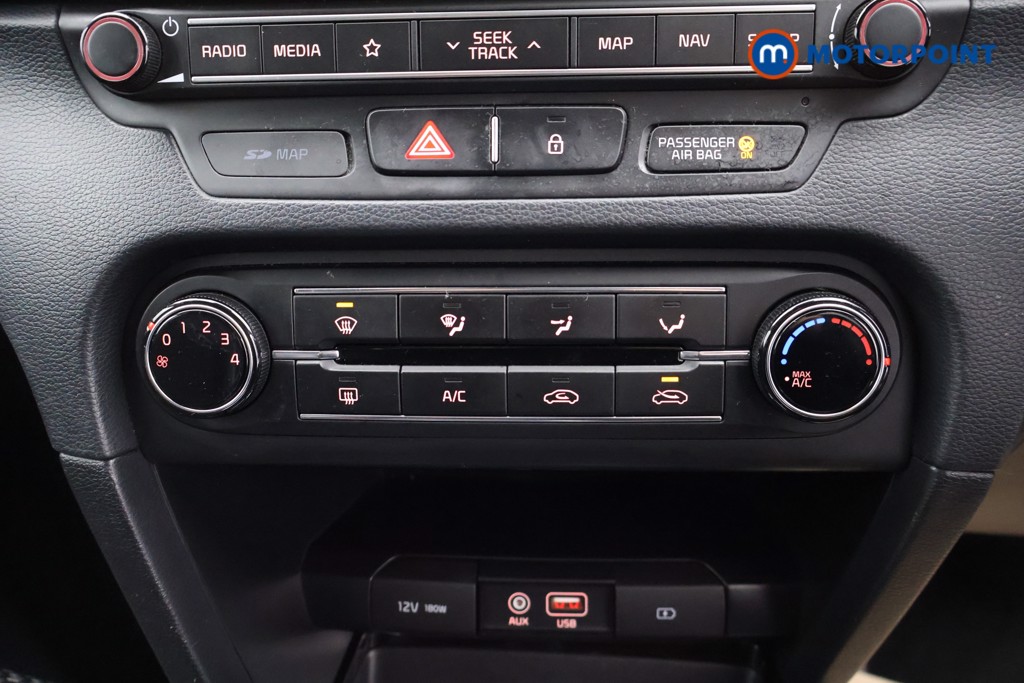 KIA Ceed Blue Edition Automatic Petrol Hatchback - Stock Number (1611586) - 14th supplementary image