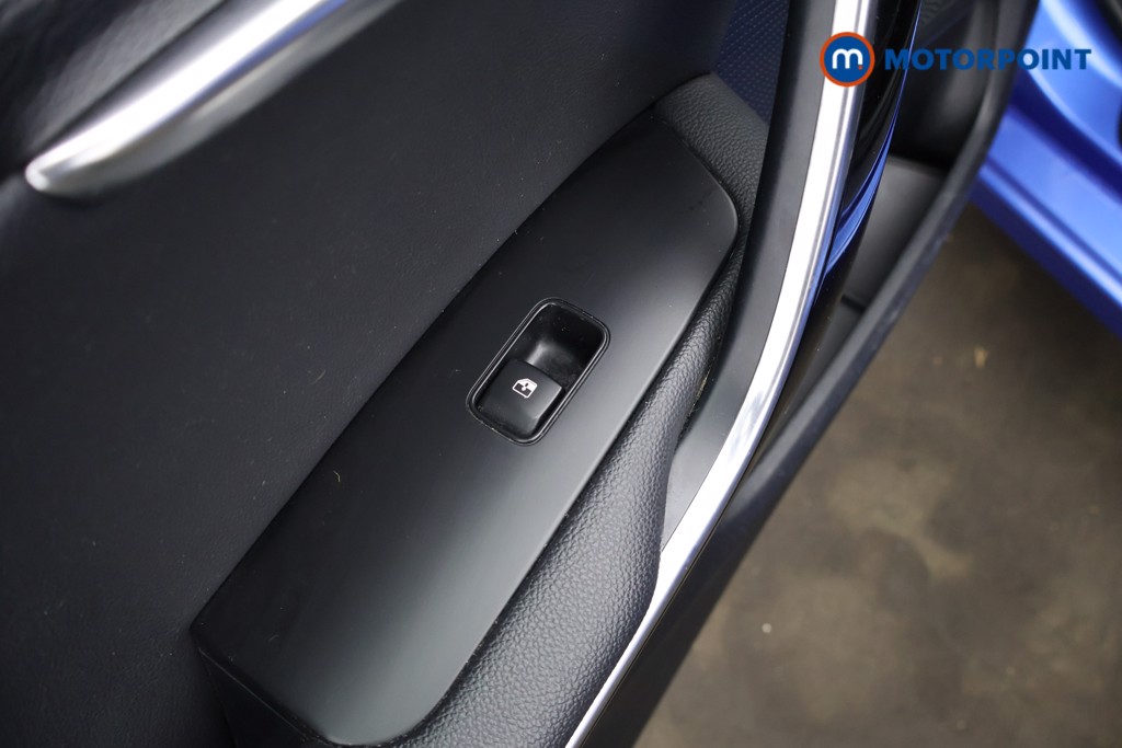 KIA Ceed Blue Edition Automatic Petrol Hatchback - Stock Number (1611586) - 31st supplementary image