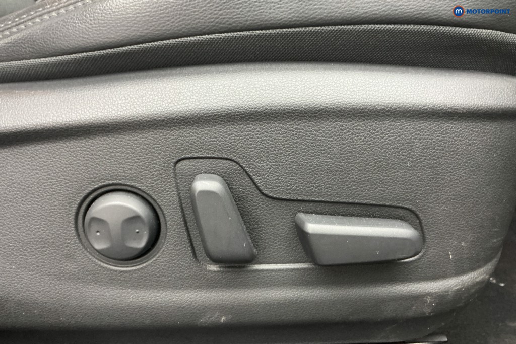 Hyundai Kona Ultimate Automatic Petrol-Electric Hybrid SUV - Stock Number (1611684) - 18th supplementary image