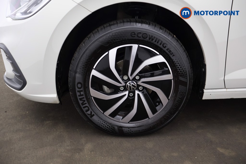 Volkswagen Polo Life Manual Petrol Hatchback - Stock Number (1611721) - 4th supplementary image