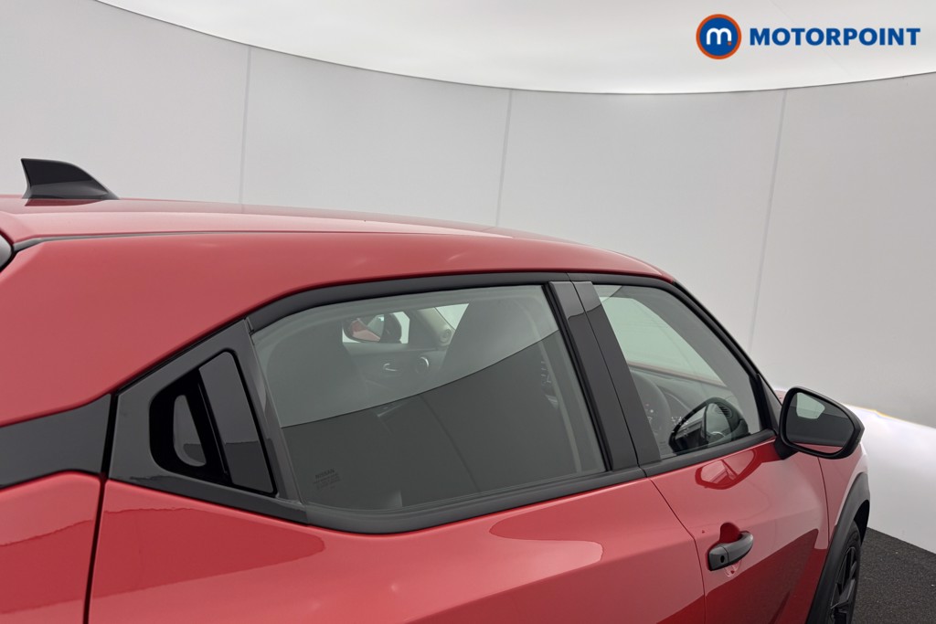 Nissan Juke Acenta Premium Manual Petrol SUV - Stock Number (1612044) - 13th supplementary image