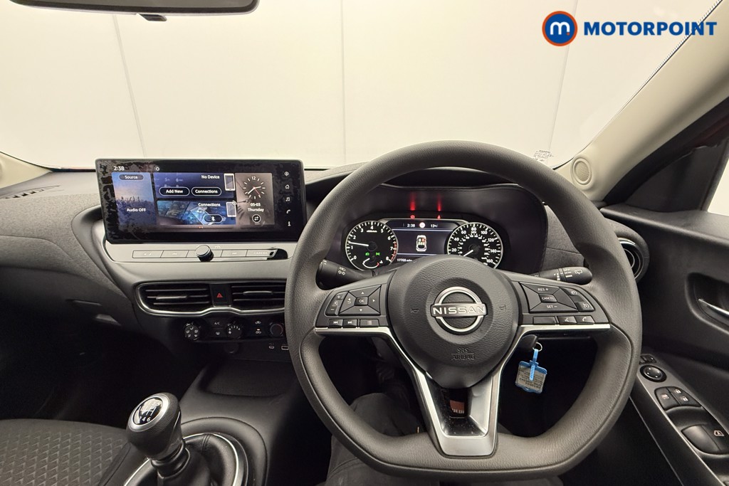 Nissan Juke Acenta Premium Manual Petrol SUV - Stock Number (1612044) - 1st supplementary image