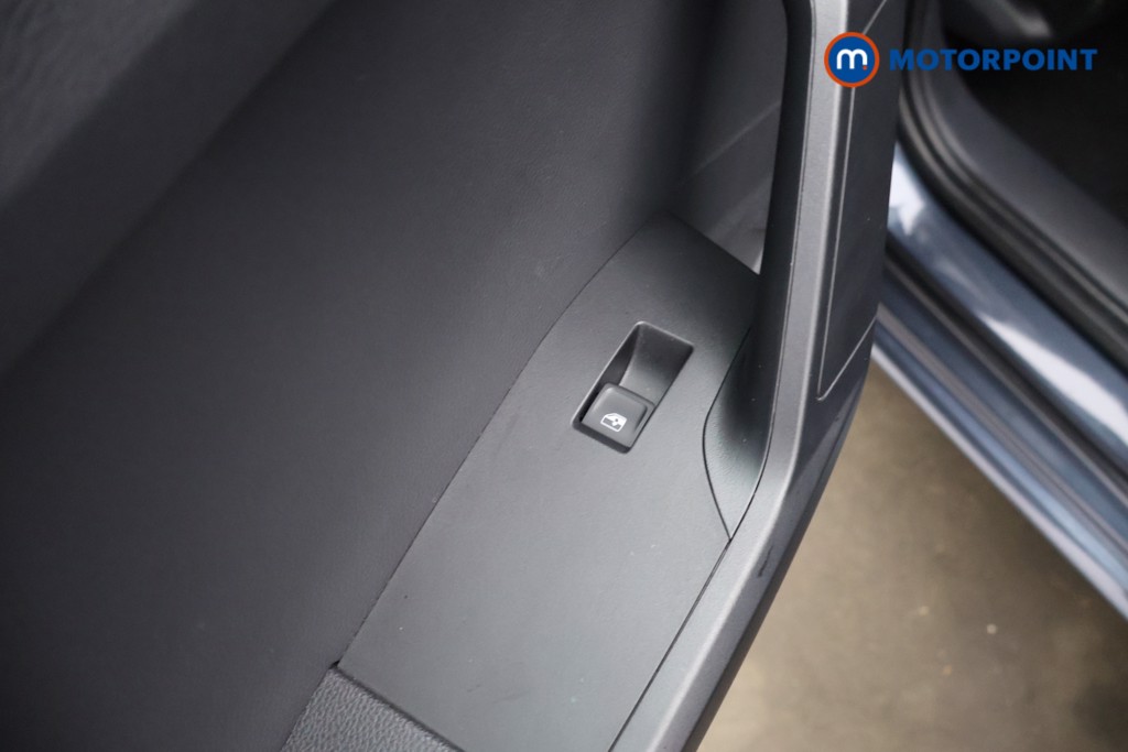 Seat Ibiza Fr Sport Manual Petrol Hatchback - Stock Number (1612746) - 28th supplementary image