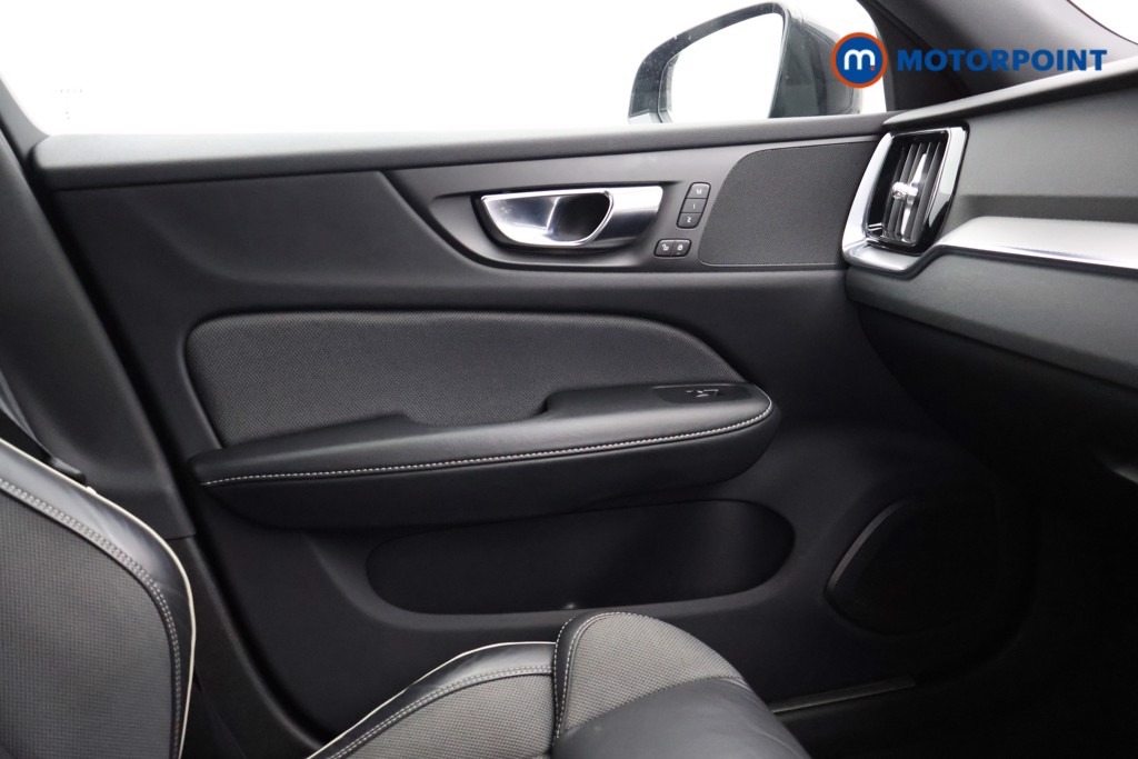 Volvo V60 R Design Automatic Petrol Plug-In Hybrid Estate - Stock Number (1613160) - 7th supplementary image