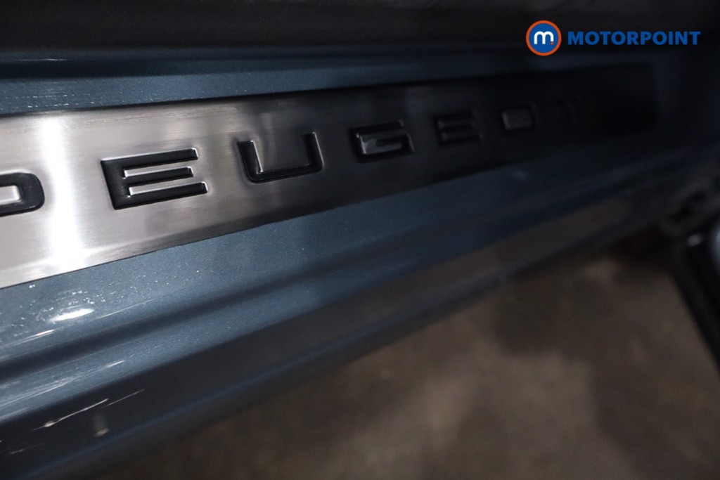 Peugeot 5008 GT Automatic Petrol SUV - Stock Number (1613667) - 25th supplementary image