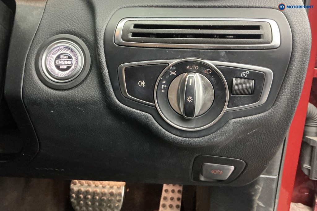 Mercedes-Benz C Class Amg Line Automatic Petrol Saloon - Stock Number (1614362) - 25th supplementary image