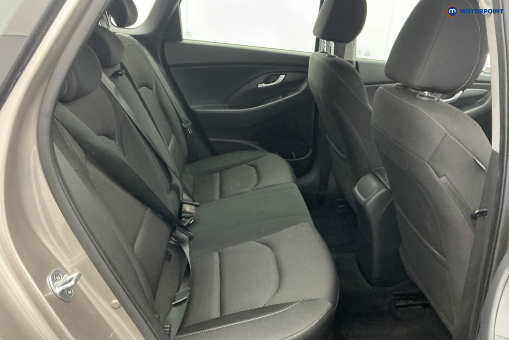 Hyundai I30 SE Manual Petrol Hatchback - Stock Number (1614492) - 6th supplementary image