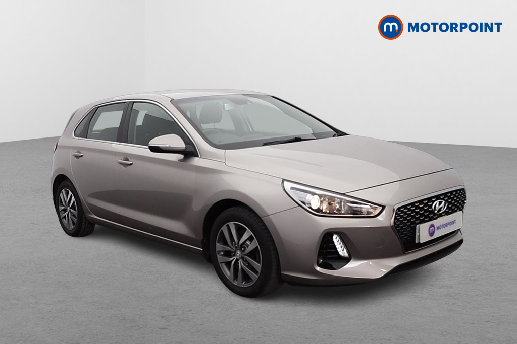 Hyundai I30 SE Manual Petrol Hatchback - Stock Number (1614492) - Drivers side front corner