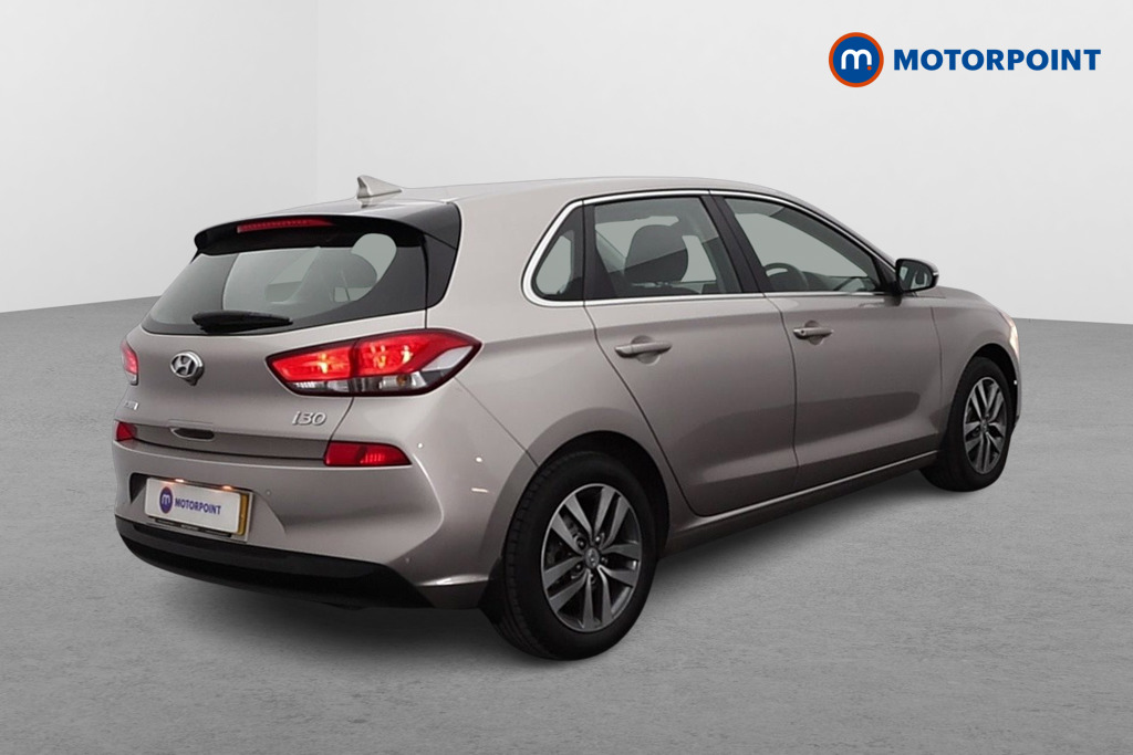 Hyundai I30 SE Manual Petrol Hatchback - Stock Number (1614492) - Drivers side rear corner