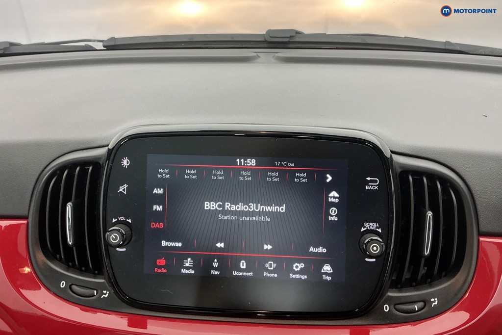 Fiat 500 Dolcevita Plus Manual Petrol Hatchback - Stock Number (1614580) - 2nd supplementary image