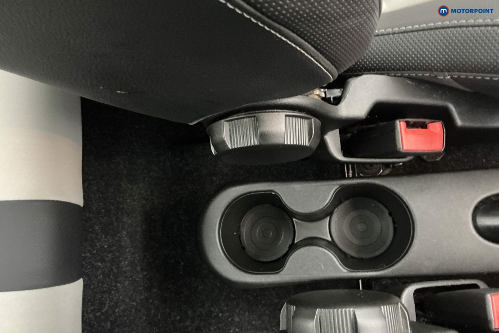 Fiat 500 Dolcevita Plus Manual Petrol Hatchback - Stock Number (1614580) - 18th supplementary image