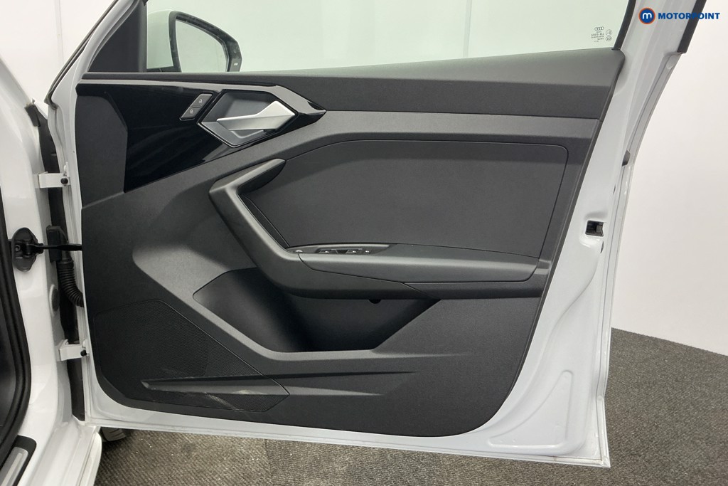 Audi A1 S Line Automatic Petrol Hatchback - Stock Number (1615142) - 25th supplementary image