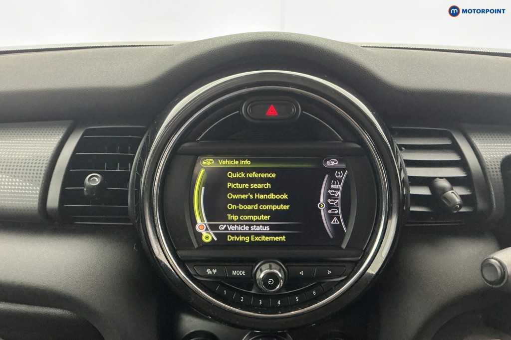 Mini Hatchback Cooper Manual Petrol Hatchback - Stock Number (1615150) - 2nd supplementary image