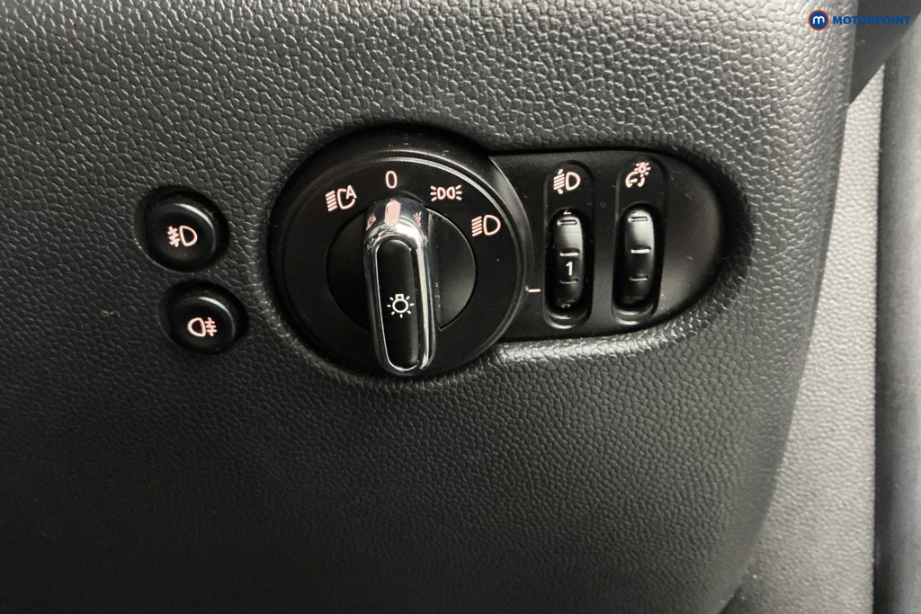 Mini Hatchback Cooper Manual Petrol Hatchback - Stock Number (1615150) - 25th supplementary image