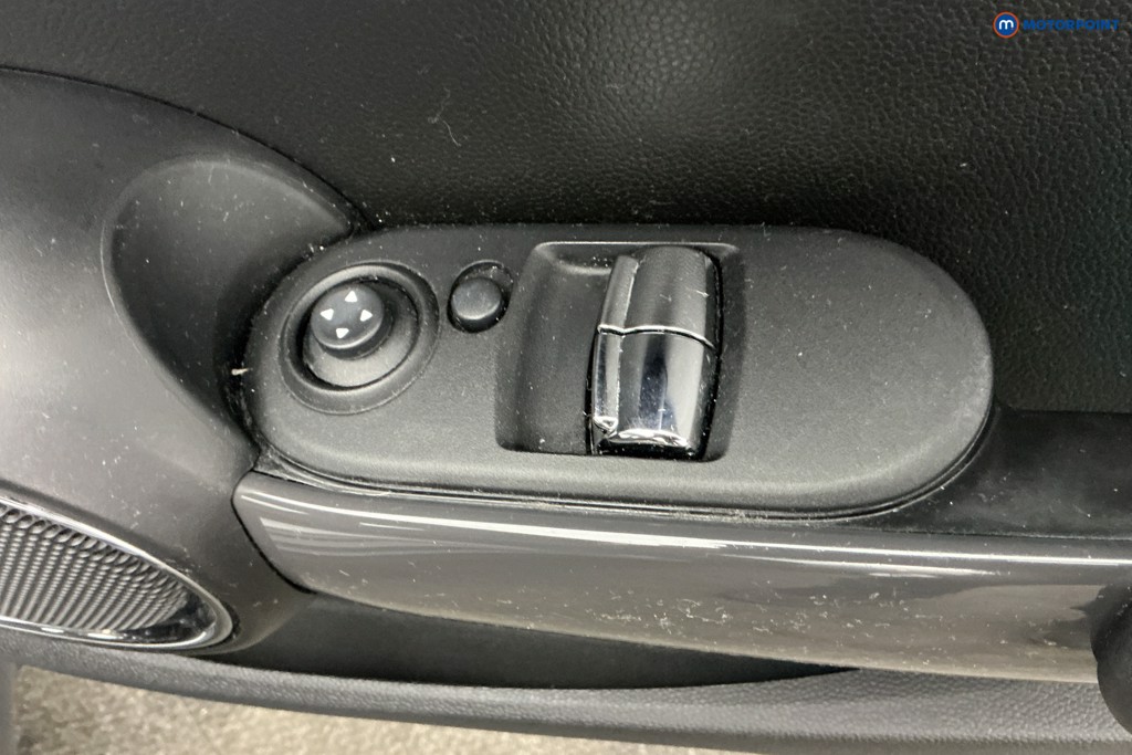 Mini Hatchback Cooper Manual Petrol Hatchback - Stock Number (1615150) - 27th supplementary image