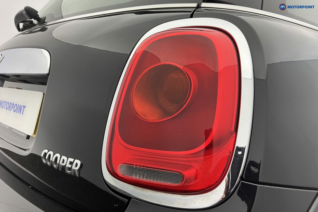 Mini Hatchback Cooper Manual Petrol Hatchback - Stock Number (1615150) - 32nd supplementary image