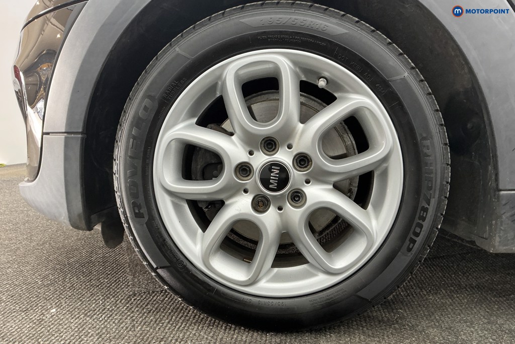 Mini Hatchback Cooper Manual Petrol Hatchback - Stock Number (1615150) - 33rd supplementary image