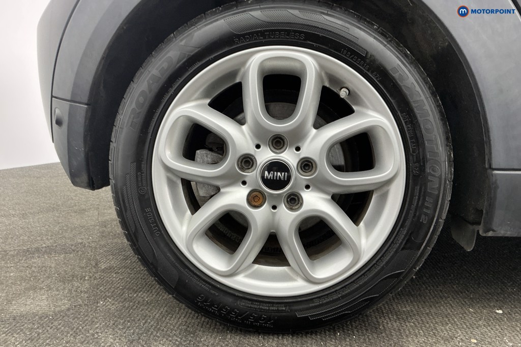 Mini Hatchback Cooper Manual Petrol Hatchback - Stock Number (1615150) - 35th supplementary image