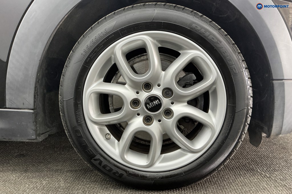 Mini Hatchback Cooper Manual Petrol Hatchback - Stock Number (1615150) - 36th supplementary image