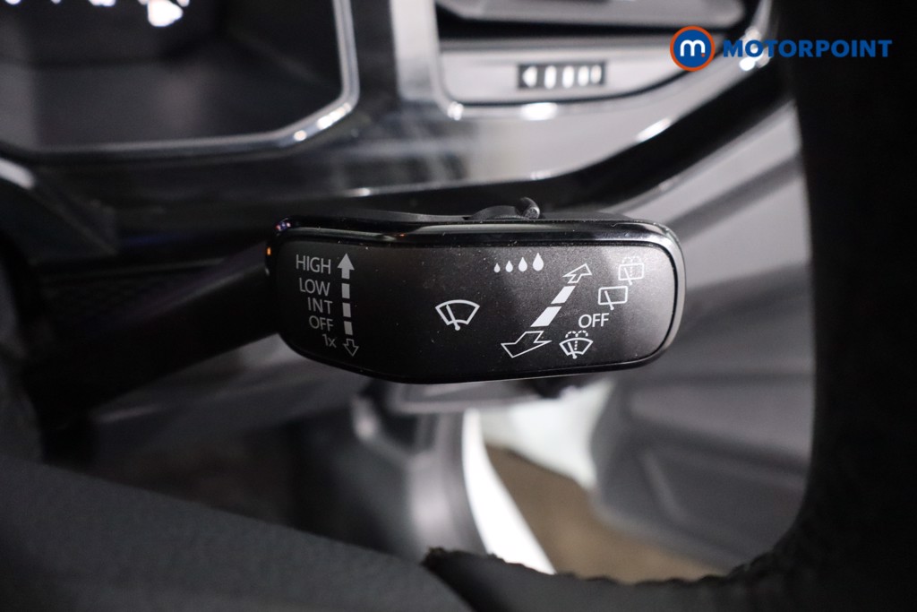 Volkswagen Polo Life Manual Petrol Hatchback - Stock Number (1615211) - 15th supplementary image