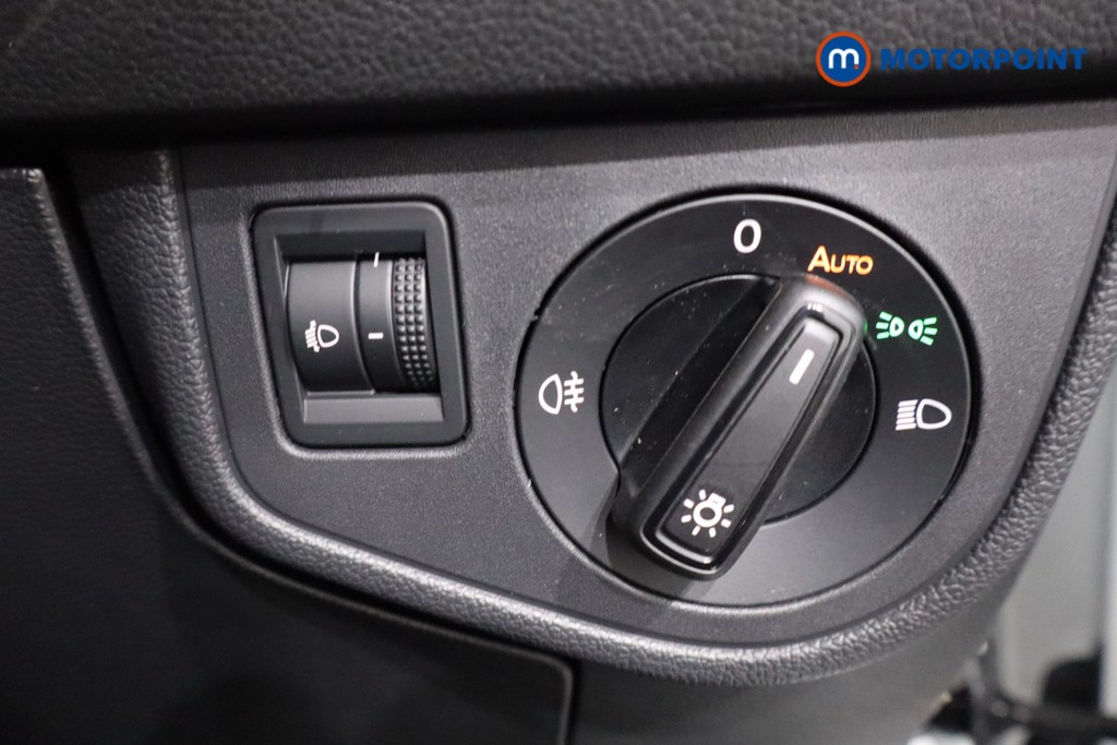 Volkswagen Polo Life Manual Petrol Hatchback - Stock Number (1615211) - 17th supplementary image