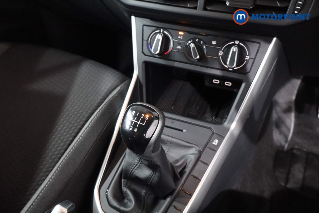 Volkswagen Polo Life Manual Petrol Hatchback - Stock Number (1615211) - 20th supplementary image
