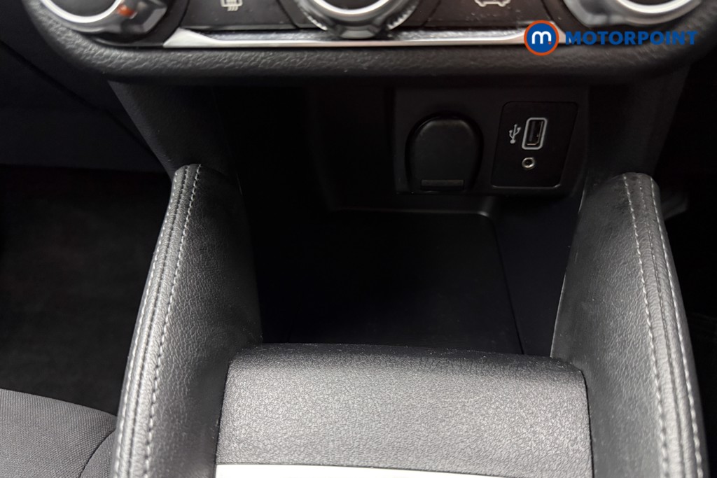 Nissan Micra Acenta Manual Petrol Hatchback - Stock Number (1615590) - 14th supplementary image