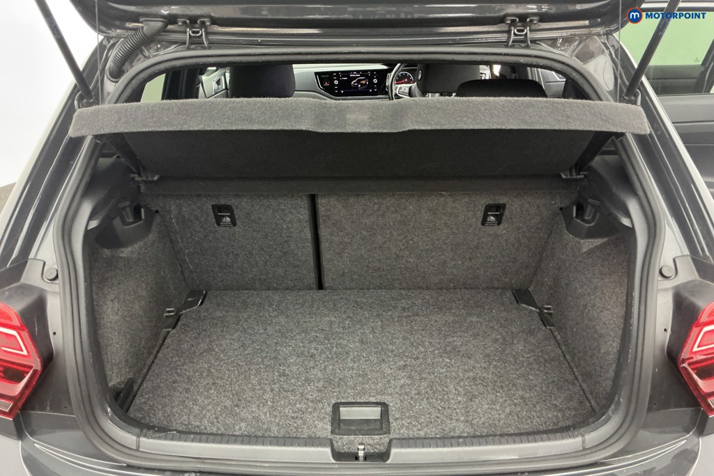 Volkswagen Polo R-Line Manual Petrol Hatchback - Stock Number (1615837) - 3rd supplementary image