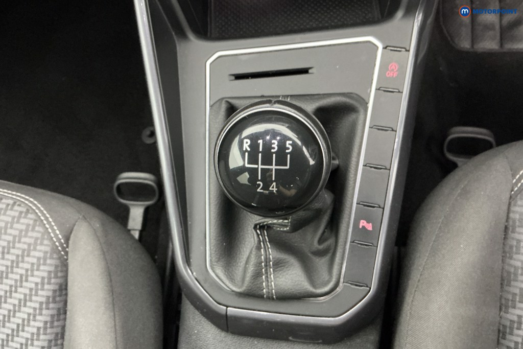 Volkswagen Polo R-Line Manual Petrol Hatchback - Stock Number (1615837) - 18th supplementary image