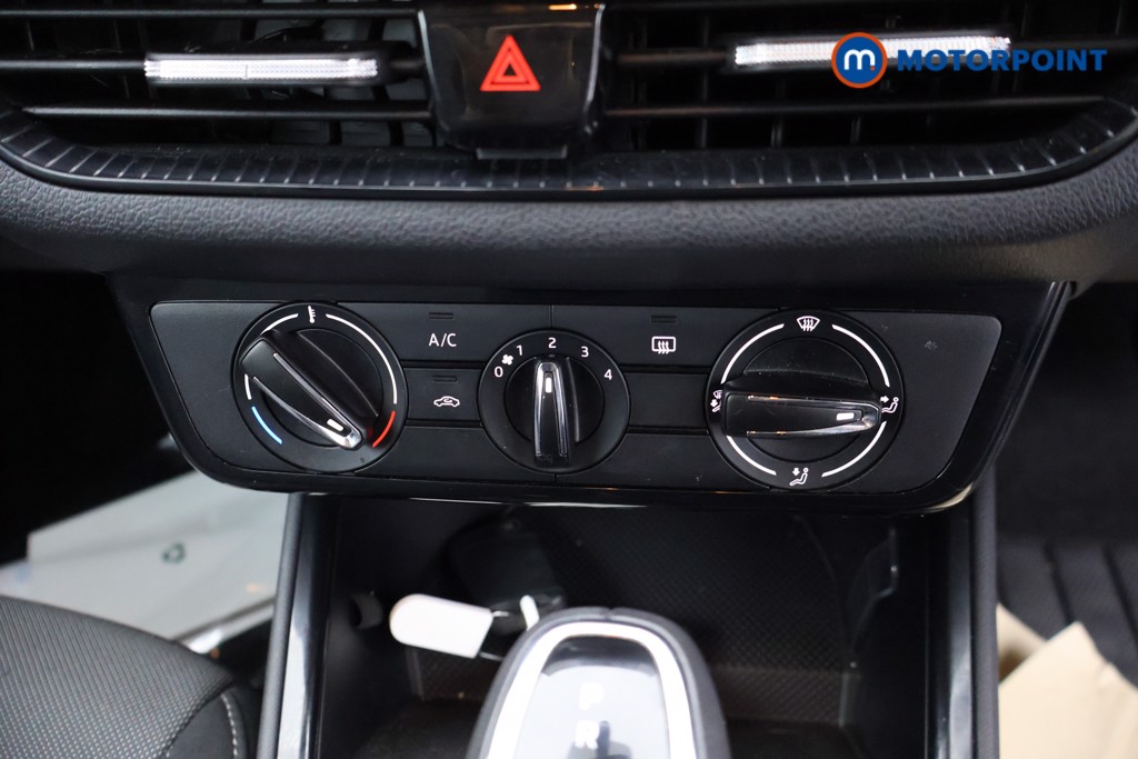 Skoda Fabia Colour Edition Automatic Petrol Hatchback - Stock Number (1616220) - 13th supplementary image