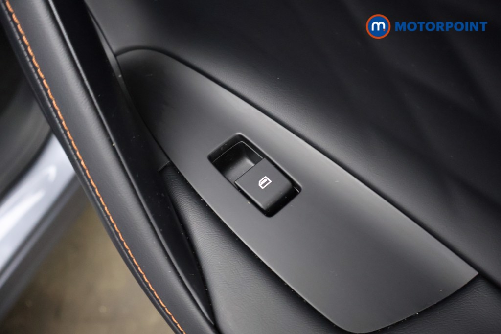 Mg Motor Uk HS SE Automatic Petrol-Electric Hybrid SUV - Stock Number (1616655) - 26th supplementary image