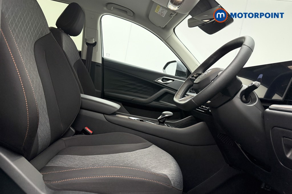 Mg Motor Uk HS SE Automatic Petrol-Electric Hybrid SUV - Stock Number (1616661) - 8th supplementary image