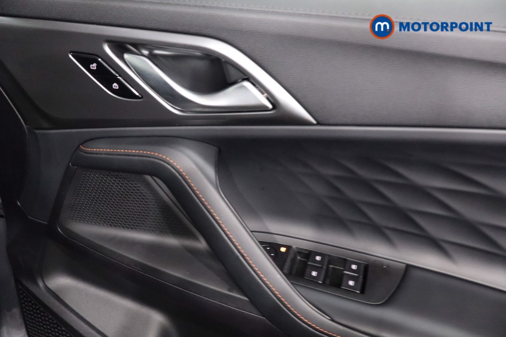 Mg Motor Uk HS SE Automatic Petrol-Electric Hybrid SUV - Stock Number (1616673) - 24th supplementary image