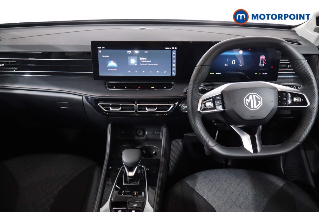 Mg Motor Uk HS SE Automatic Petrol-Electric Hybrid SUV - Stock Number (1616673) - 1st supplementary image