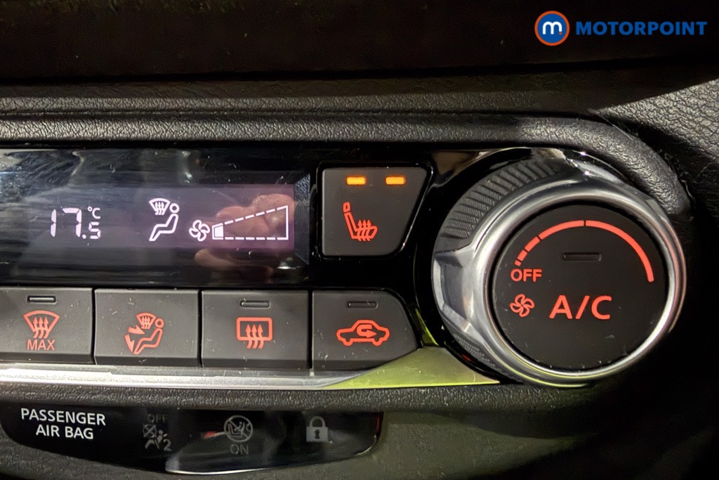 Nissan Juke Tekna-Plus Manual Petrol SUV - Stock Number (1616710) - 12th supplementary image