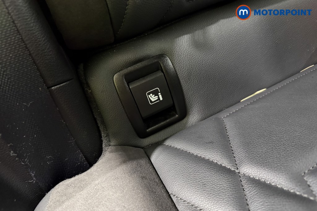 Nissan Juke Tekna-Plus Manual Petrol SUV - Stock Number (1616710) - 18th supplementary image