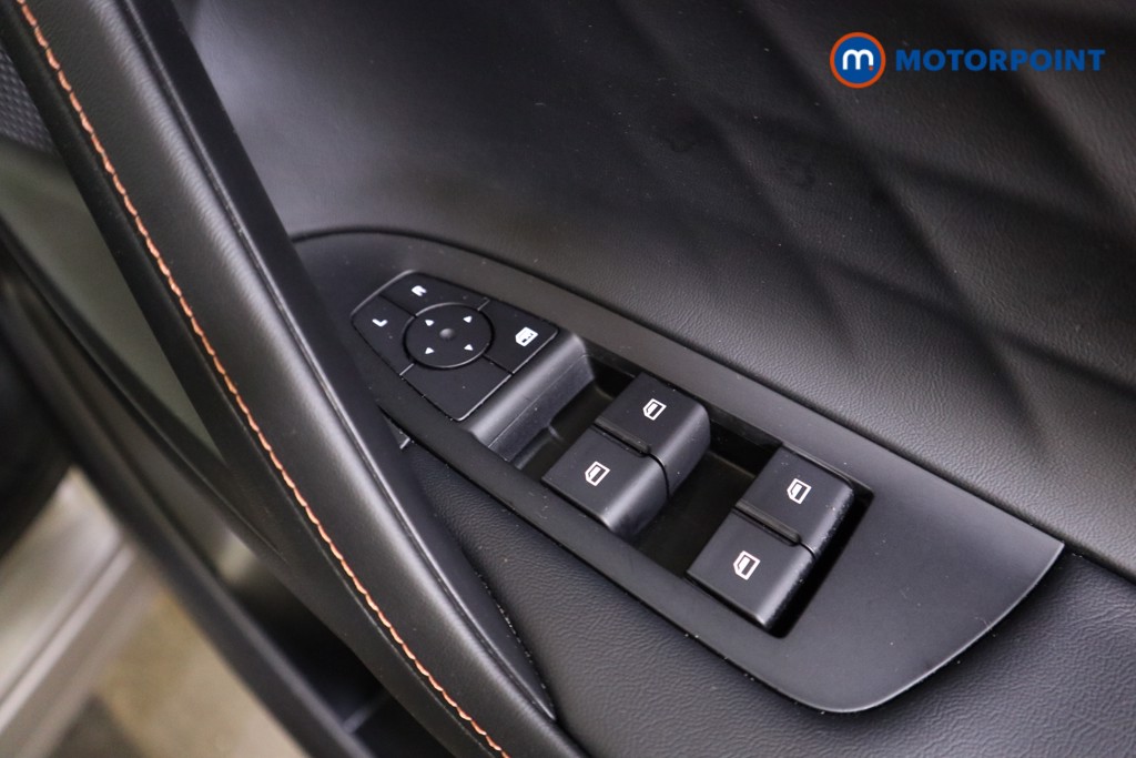 Mg Motor Uk HS SE Automatic Petrol-Electric Hybrid SUV - Stock Number (1616712) - 14th supplementary image