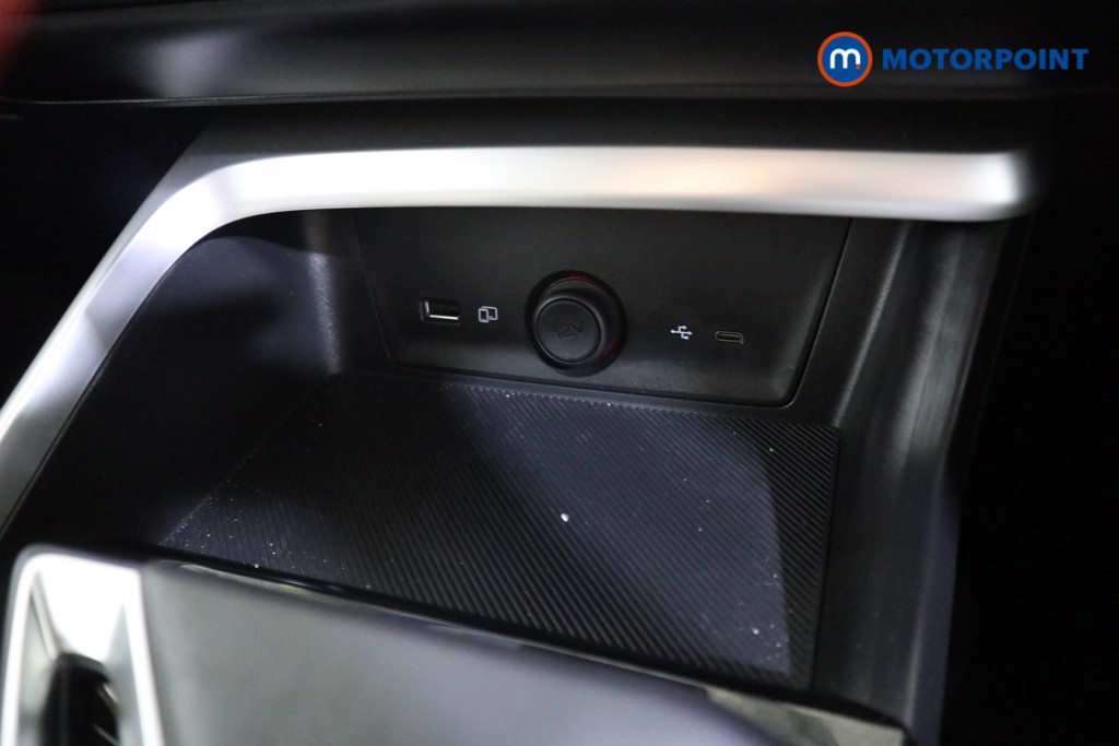 Mg Motor Uk ZS Trophy Automatic Petrol-Electric Hybrid SUV - Stock Number (1616824) - 8th supplementary image