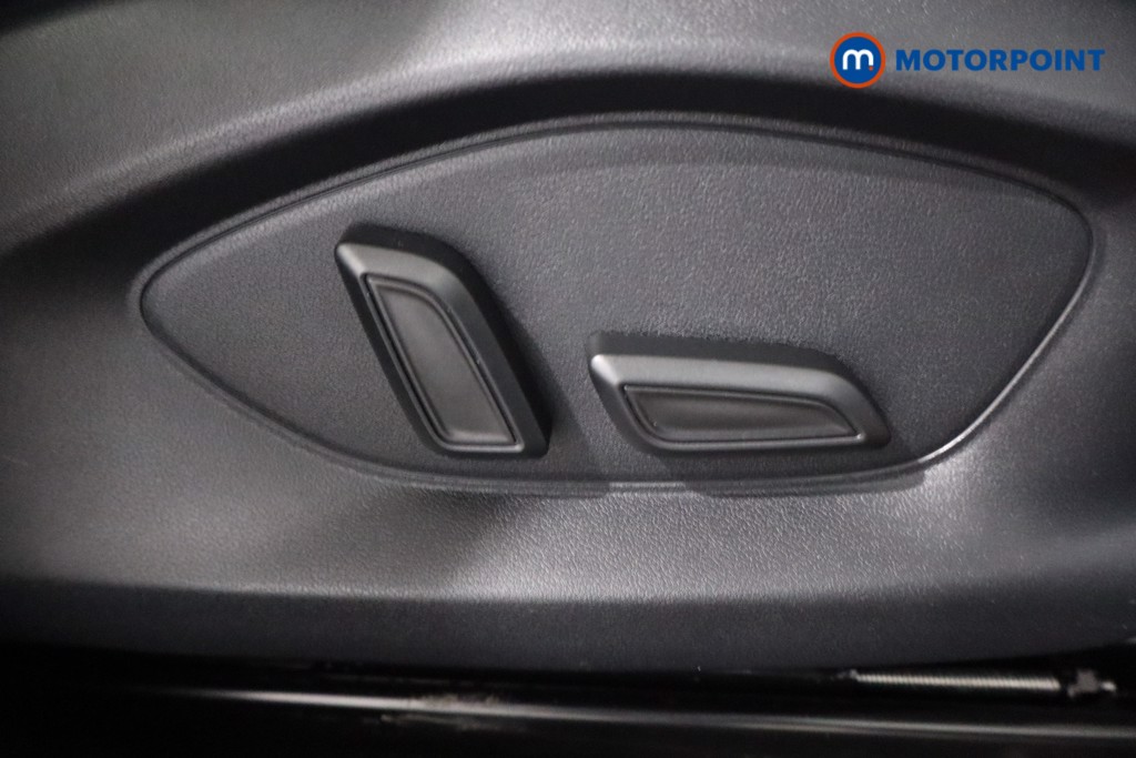 Mg Motor Uk ZS Trophy Automatic Petrol-Electric Hybrid SUV - Stock Number (1616846) - 23rd supplementary image